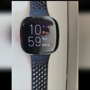 Fitbit Sense FB512